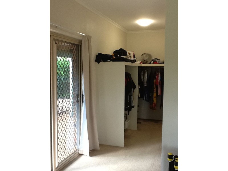 22 Islandview Street, Barellan Point QLD 4306