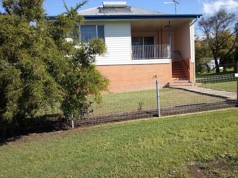 11 Balaclava Street, Churchill QLD 4305