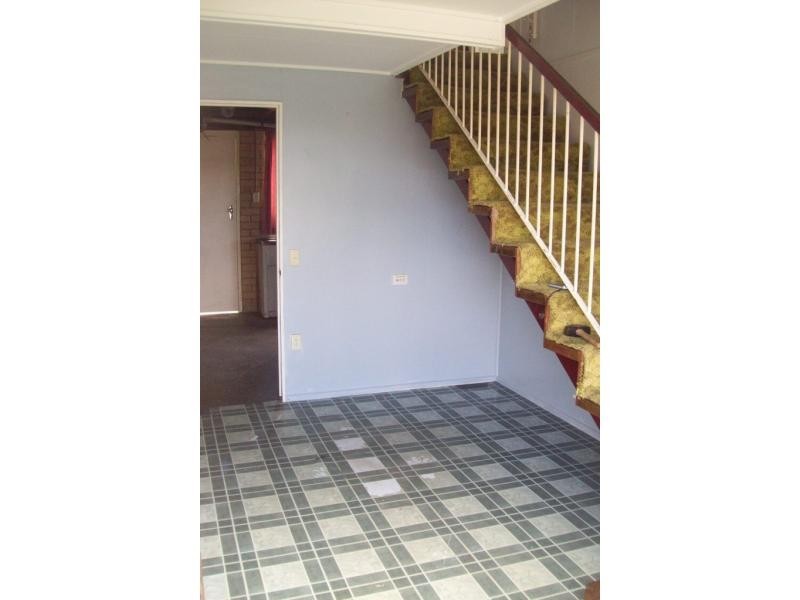 8 Trudy Street, Raceview QLD 4305