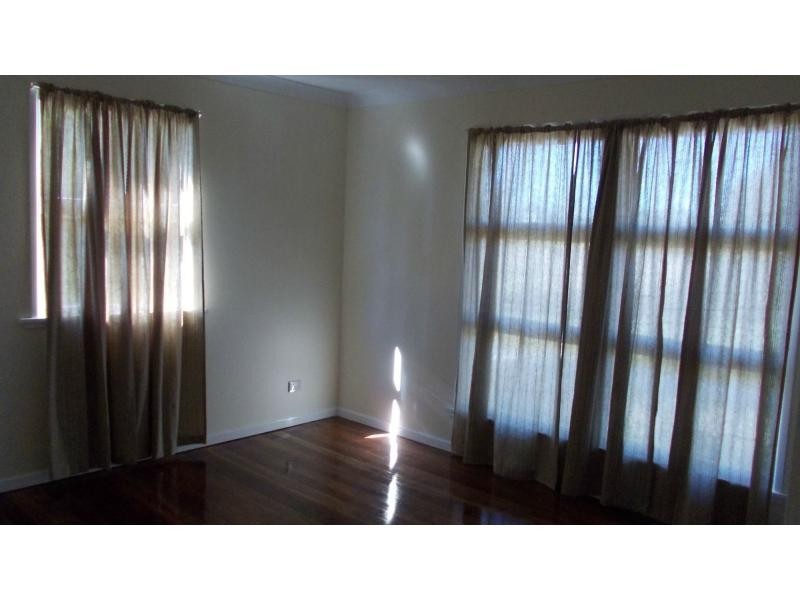 2 Tarcoola Street, East Ipswich QLD 4305