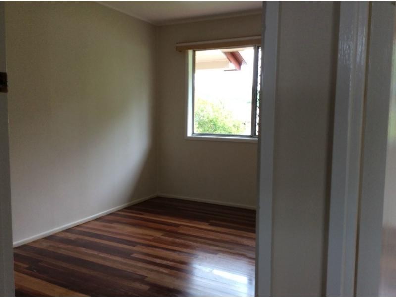 38 Ipswich Street, Riverview QLD 4303