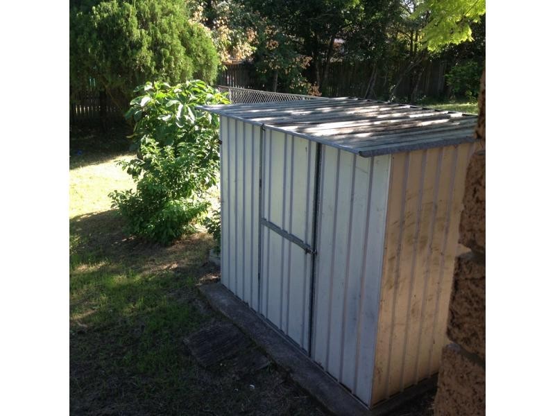 8 Fraser Street, Leichhardt QLD 4305