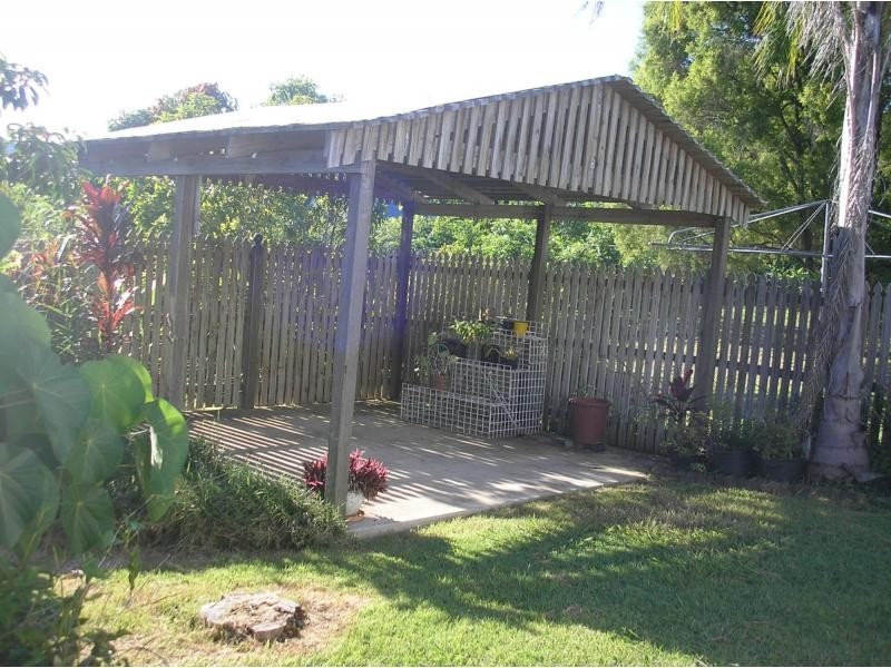 8 England Street, East Ipswich QLD 4305