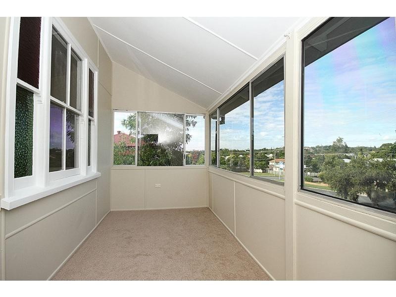 28 Lawrence Street, North Ipswich QLD 4305