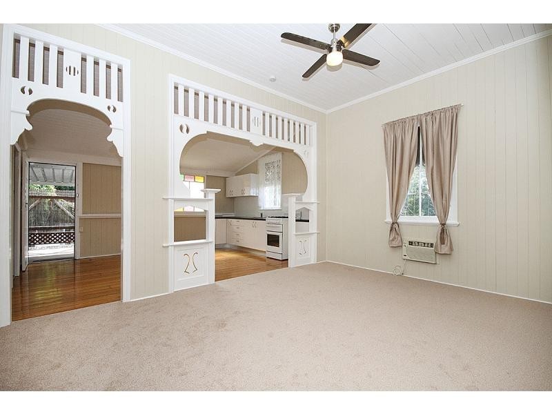 28 Lawrence Street, North Ipswich QLD 4305