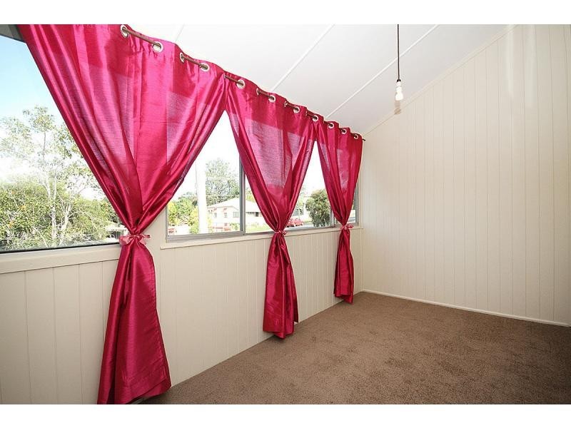 28 Lawrence Street, North Ipswich QLD 4305