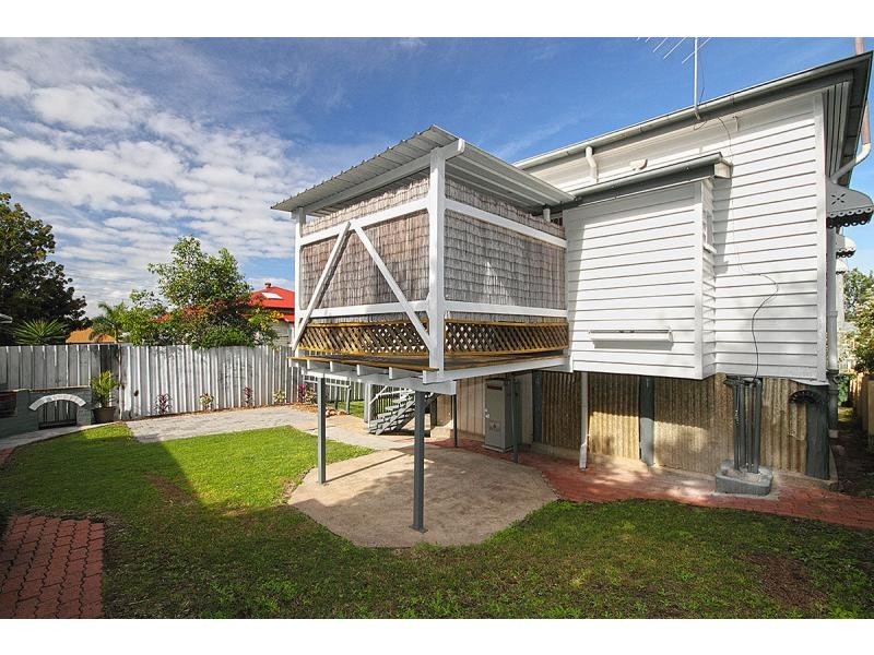 28 Lawrence Street, North Ipswich QLD 4305
