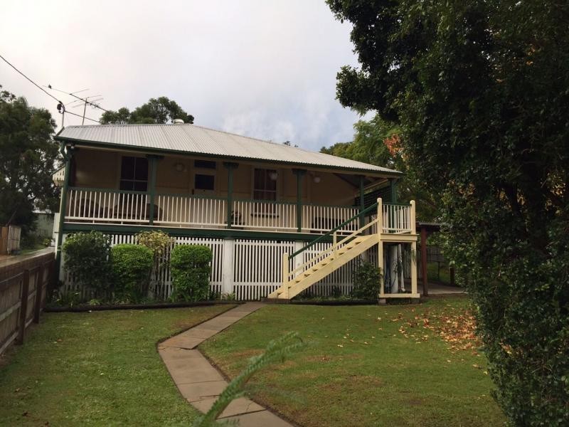 2 Willey Street, Ipswich QLD 4305