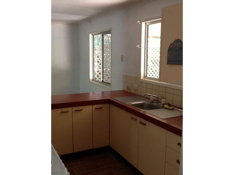 24 Vale Street, Bundamba QLD 4304