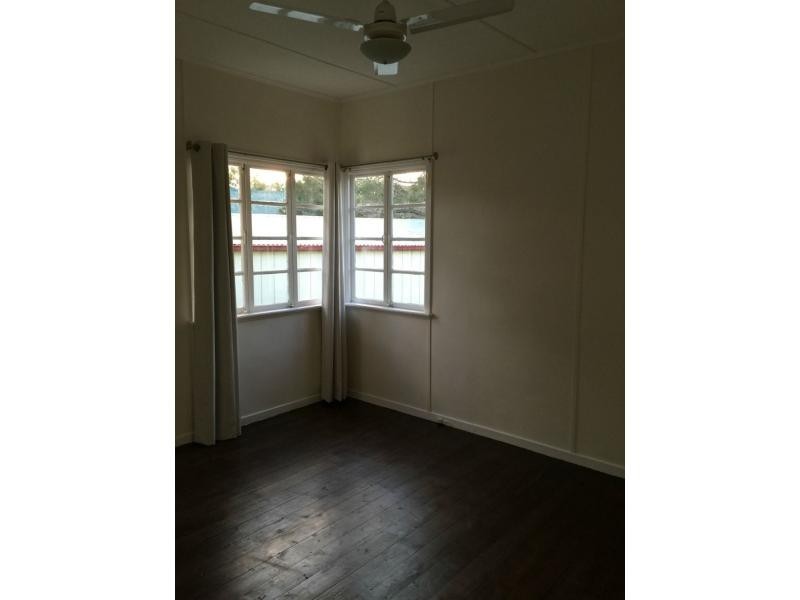 13 Toongarra Road, Leichhardt QLD 4305