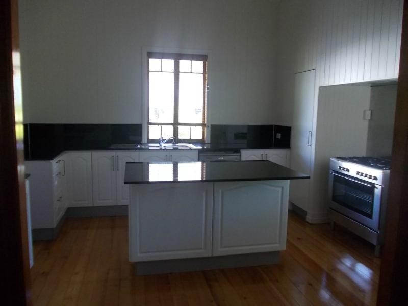 25a Park Street, Ipswich QLD 4305