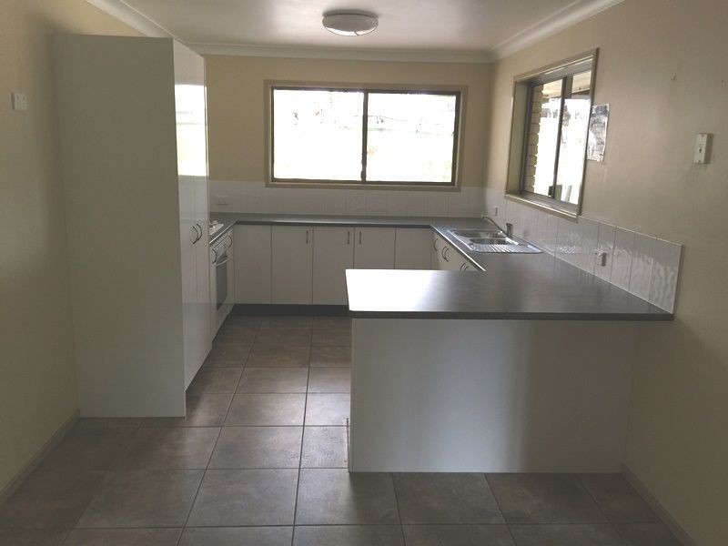9 Azolla Court, Fernvale QLD 4306