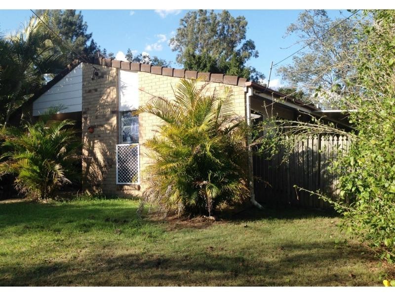 5 Broad Street, Brassall QLD 4305