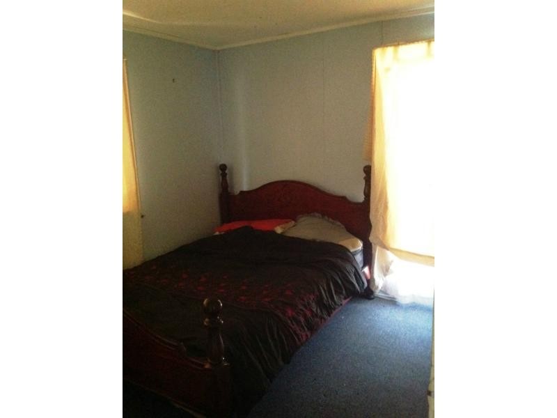 5 Broad Street, Brassall QLD 4305