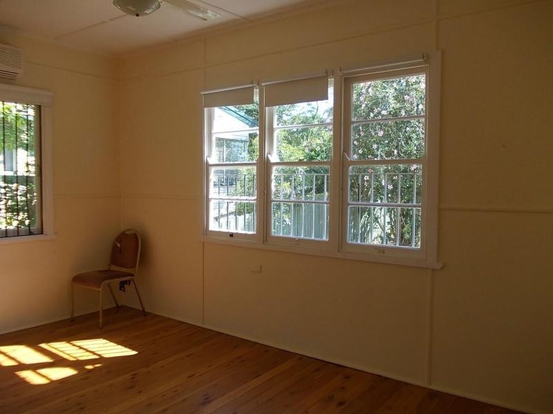 4 Scour Street, Tivoli QLD 4305