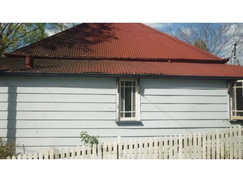 8A Eastwood Street, North Ipswich QLD 4305