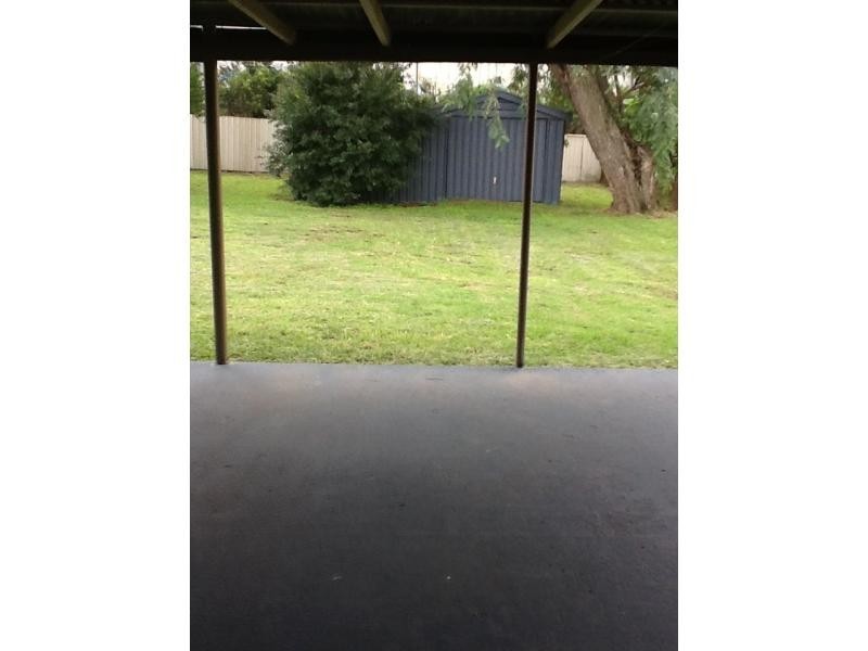 40 Railway Street, Booval QLD 4304