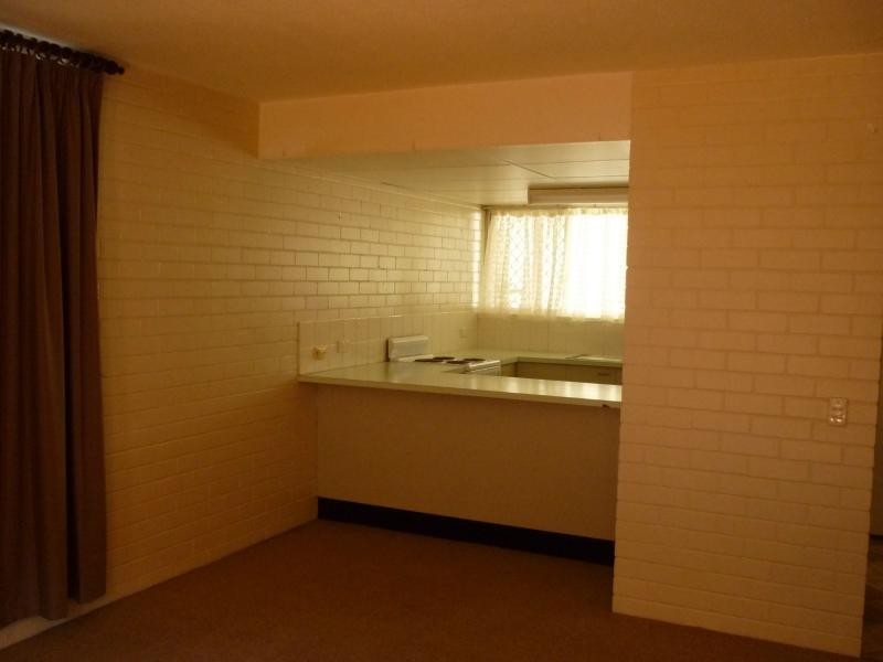 1/11 South Street, Ipswich QLD 4305