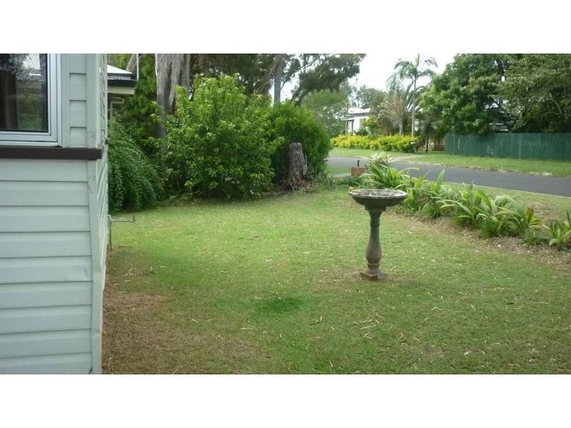 39 Vineyard Street, One Mile QLD 4305