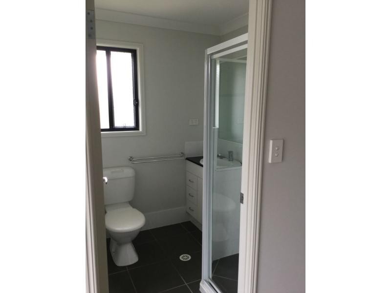 50 Pencarrow Crescent, Raceview QLD 4305