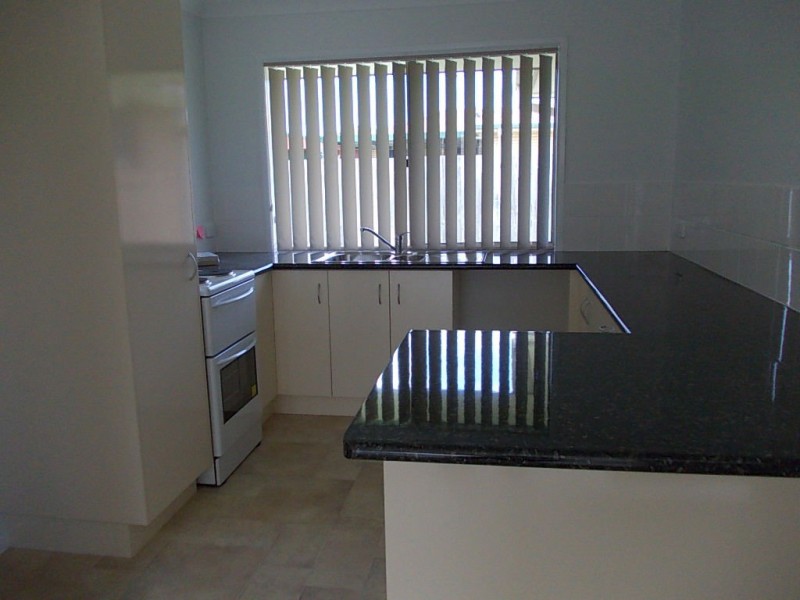 51 Selwyn Street, North Booval QLD 4304