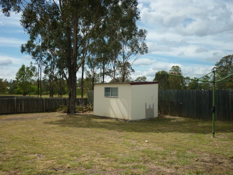 51 Selwyn Street, North Booval QLD 4304