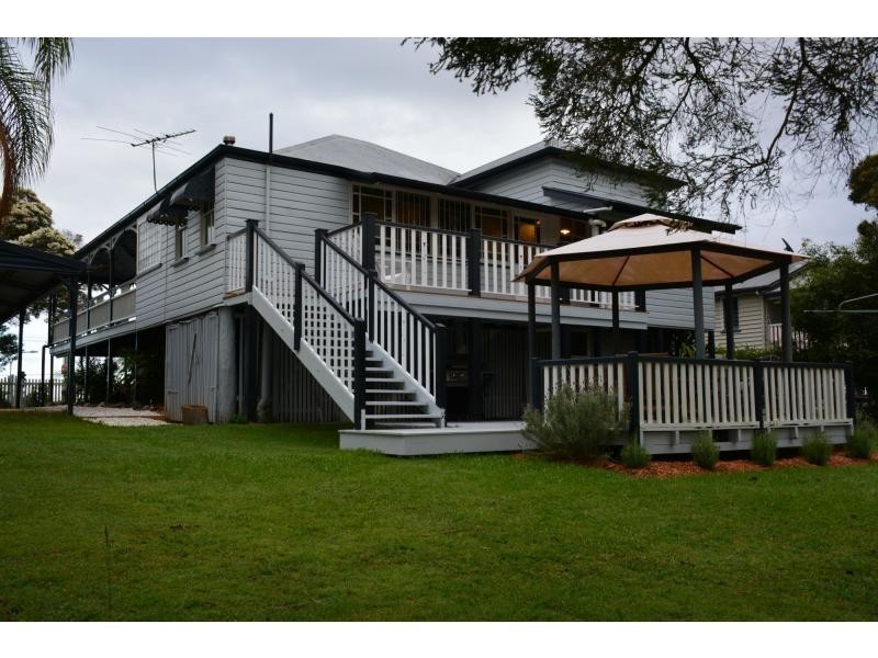 3 Waterworks Road, North Ipswich QLD 4305