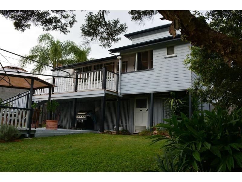 3 Waterworks Road, North Ipswich QLD 4305