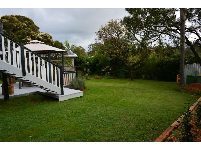 3 Waterworks Road, North Ipswich QLD 4305