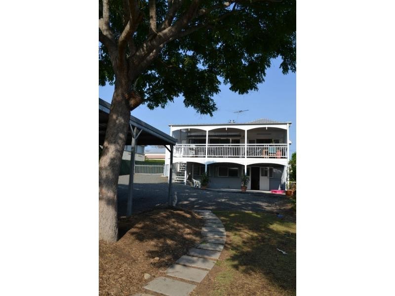 35 North Station Road, North Booval QLD 4304