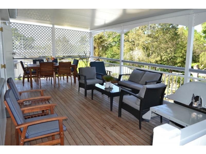 35 North Station Road, North Booval QLD 4304