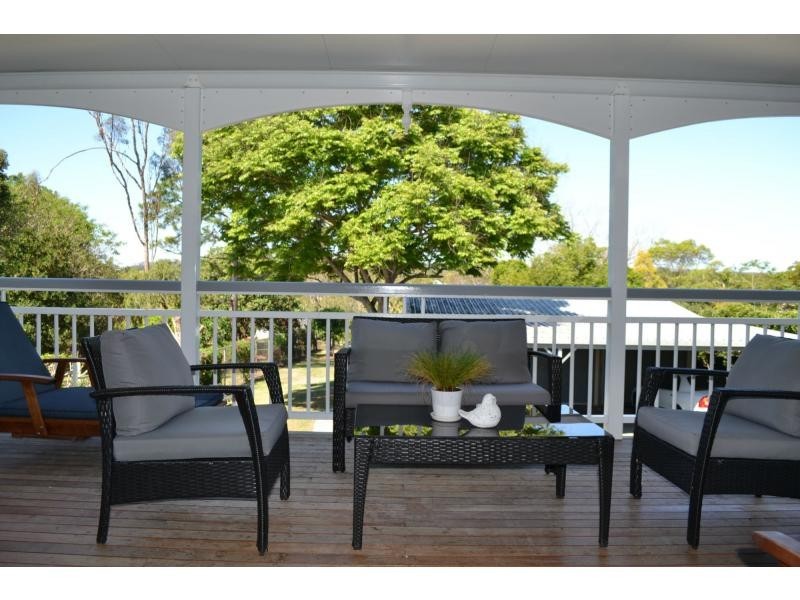 35 North Station Road, North Booval QLD 4304