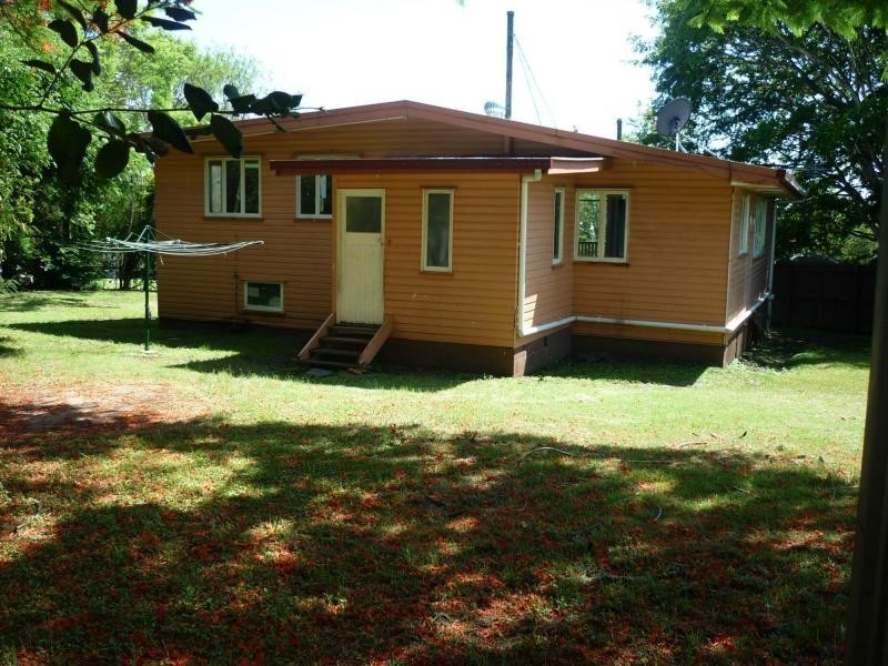 27A Margaret Street, Silkstone QLD 4304