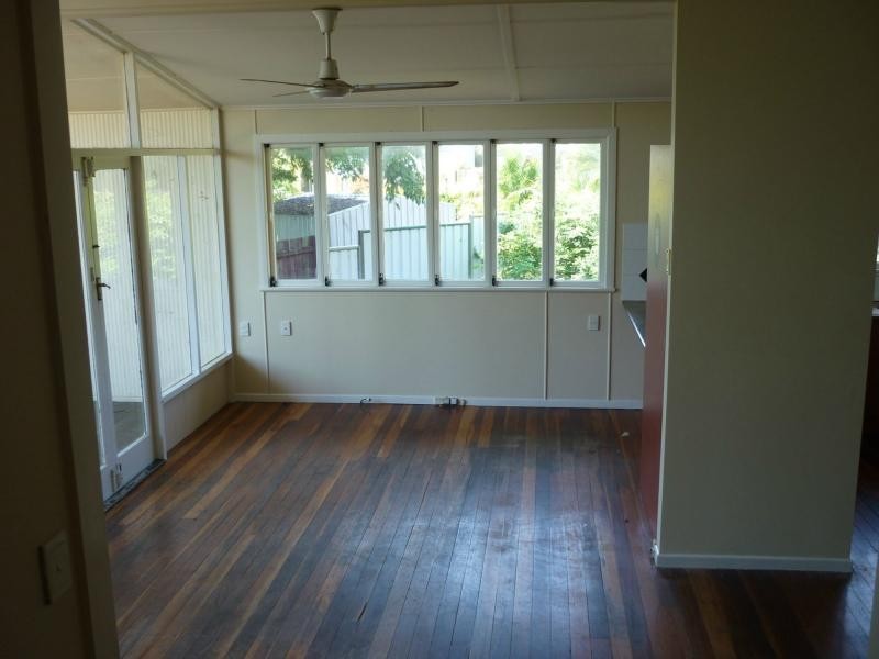 27A Margaret Street, Silkstone QLD 4304