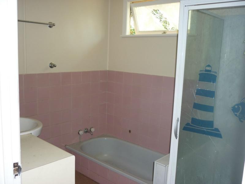 27A Margaret Street, Silkstone QLD 4304