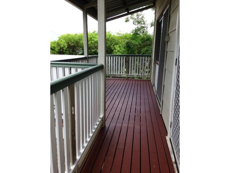 18 Brisbane Road, East Ipswich QLD 4305