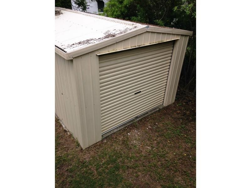 18 Brisbane Road, East Ipswich QLD 4305