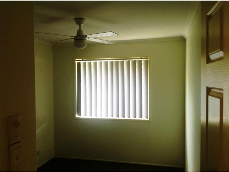 1/3 Settlers Way, Raceview QLD 4305
