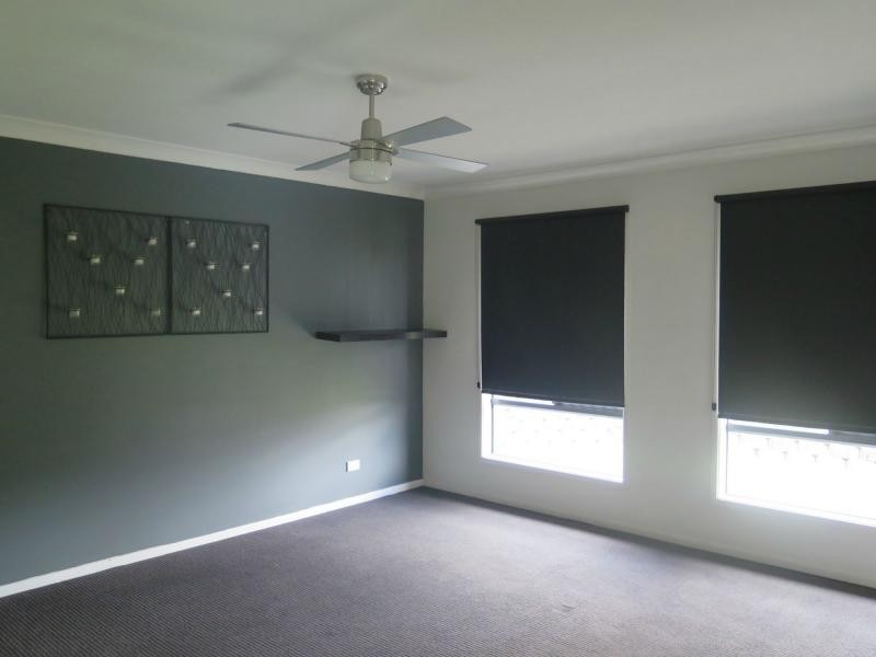 19 Sandhurst Place, Brassall QLD 4305