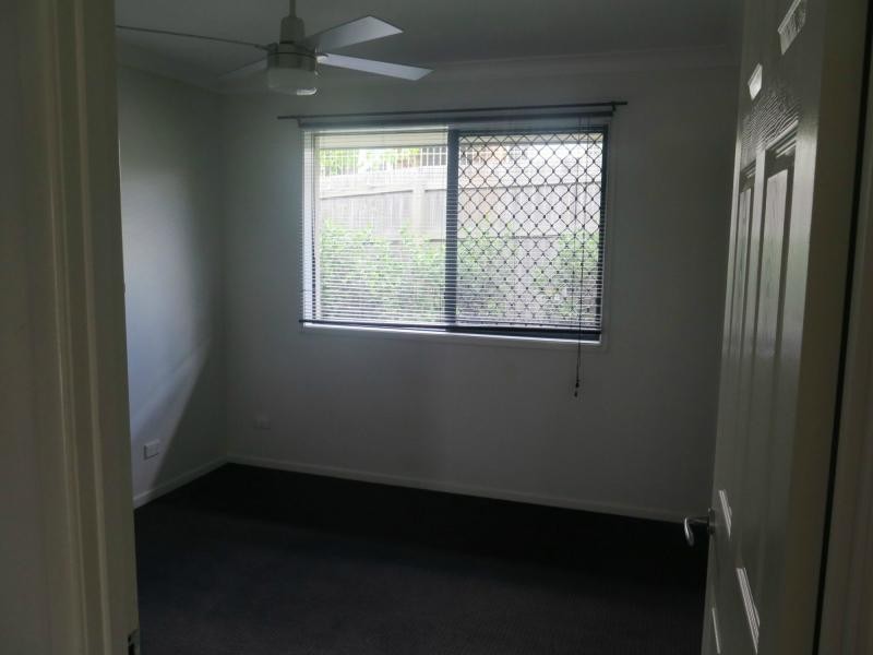 19 Sandhurst Place, Brassall QLD 4305