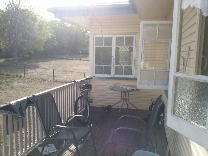 159 Glebe Road, Silkstone QLD 4304