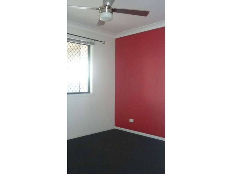 19 Sandhurst Place, Brassall QLD 4305