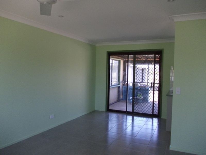 2 White Street, Bundamba QLD 4304