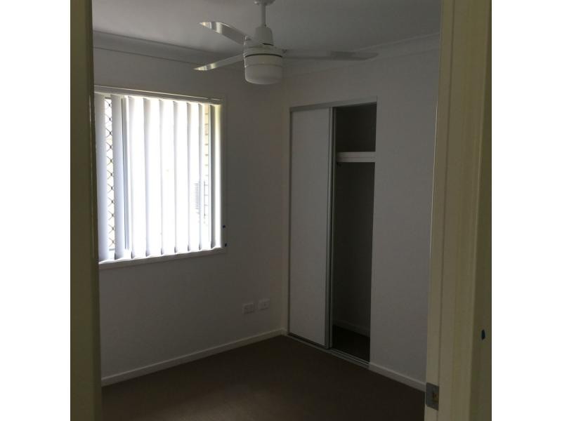 2/16 Lillypilly Drive, Ripley QLD 4306