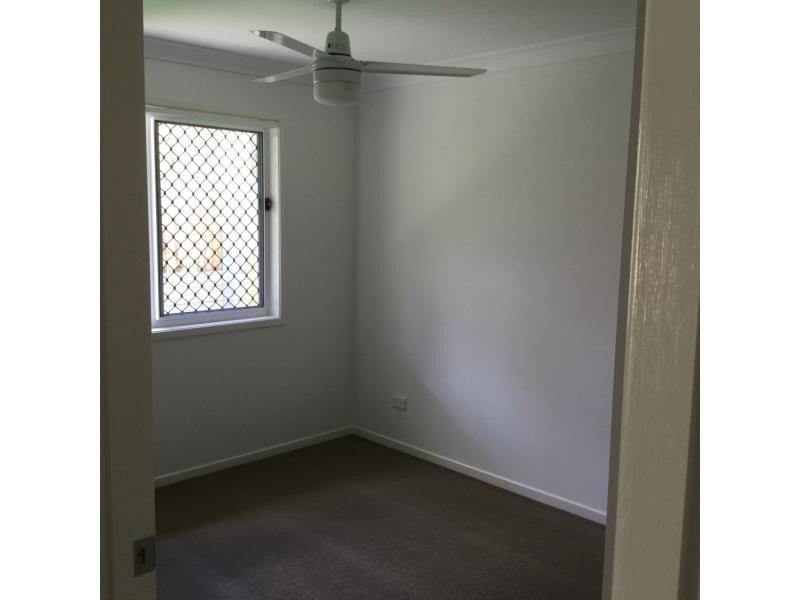 2/16 Lillypilly Drive, Ripley QLD 4306