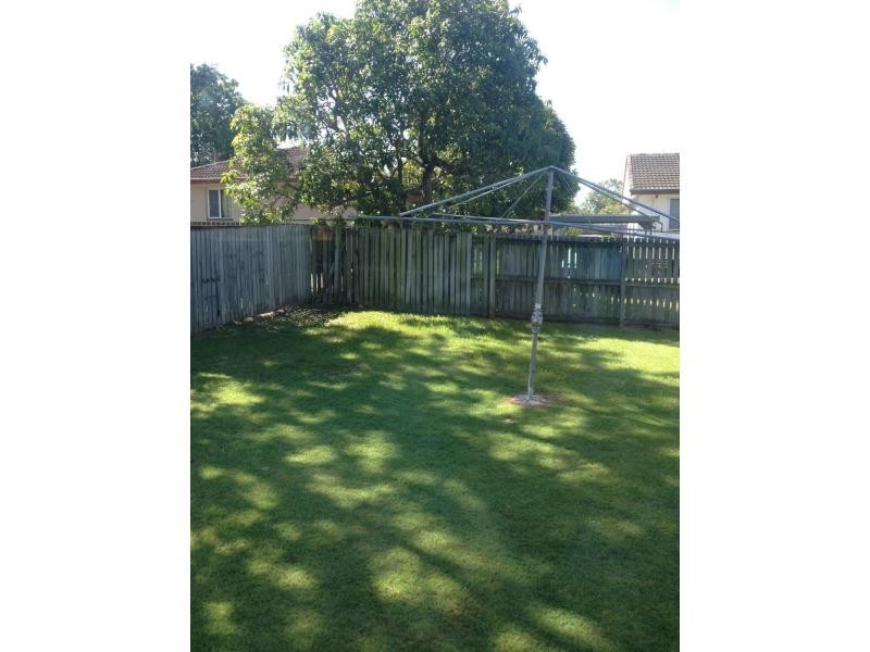 3 Regan Court, Riverview QLD 4303