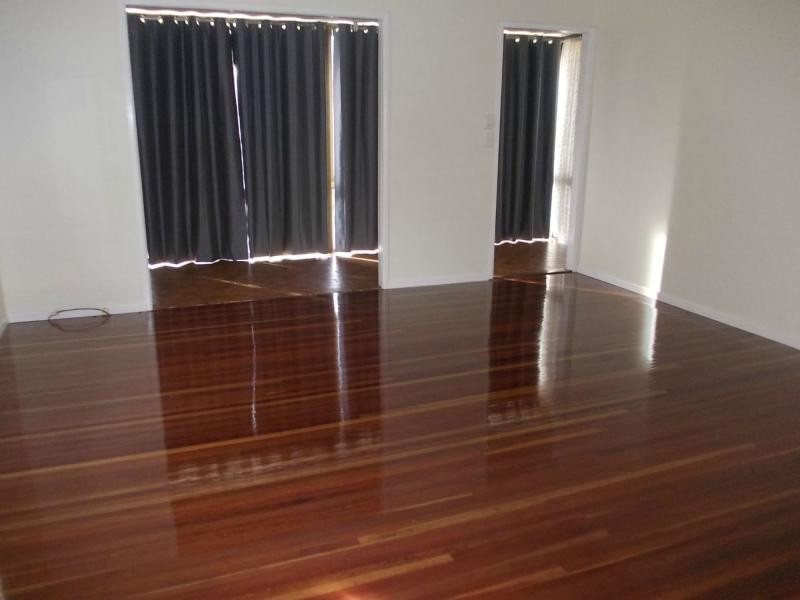 21 Pine Street, Flinders View QLD 4305