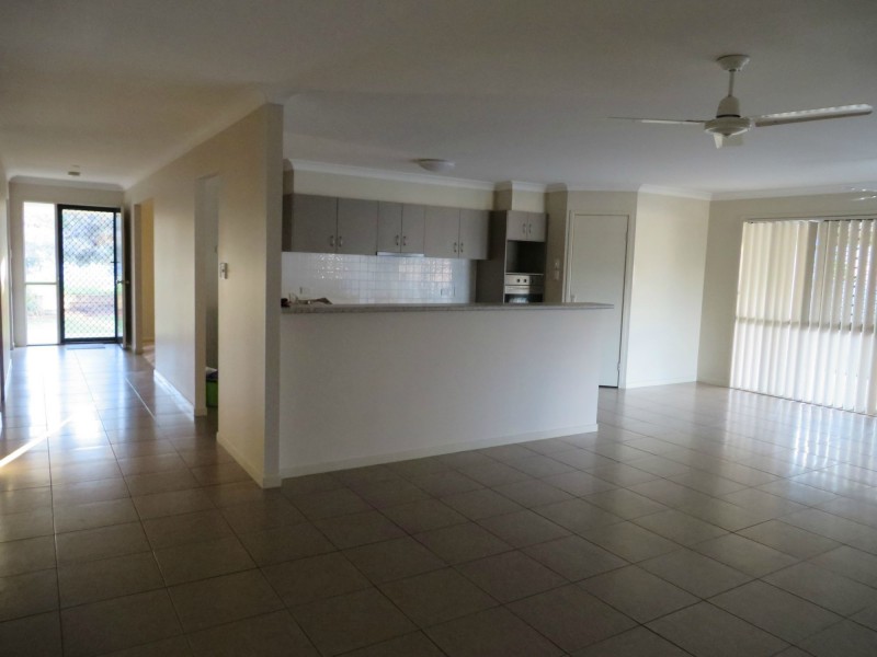 4 Toronto Court, Brassall QLD 4305