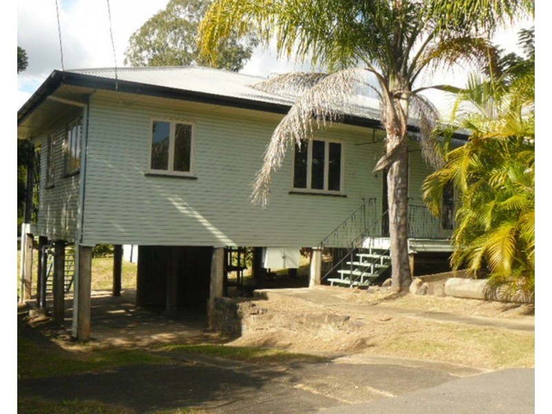 4 Harold Street, Bundamba QLD 4304