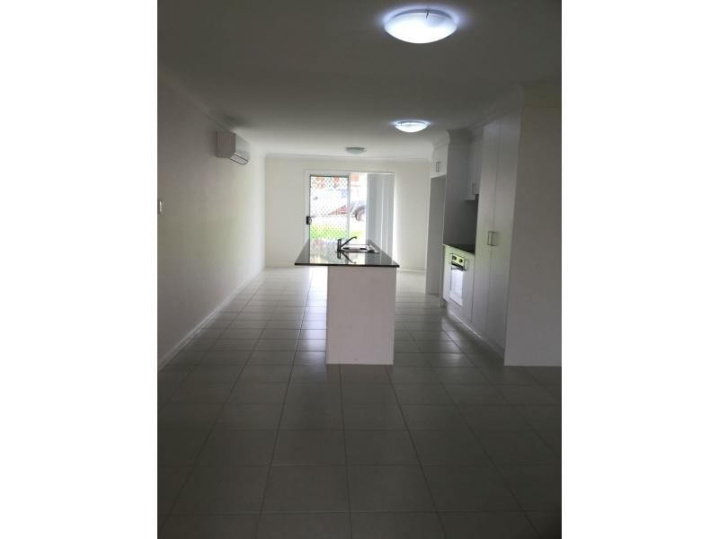 1/7 Melville Drive, Brassall QLD 4305